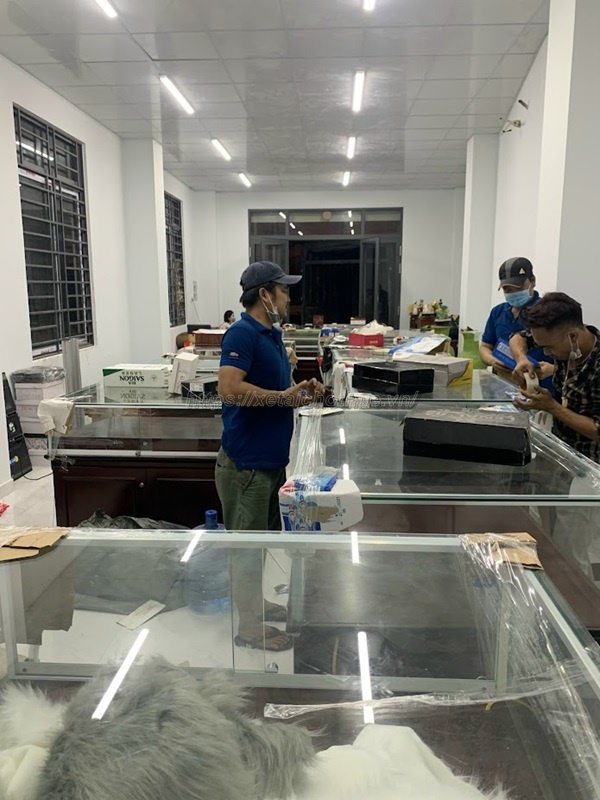 Cho thuê xe tải chở hàng và bốc xếp trọn gói