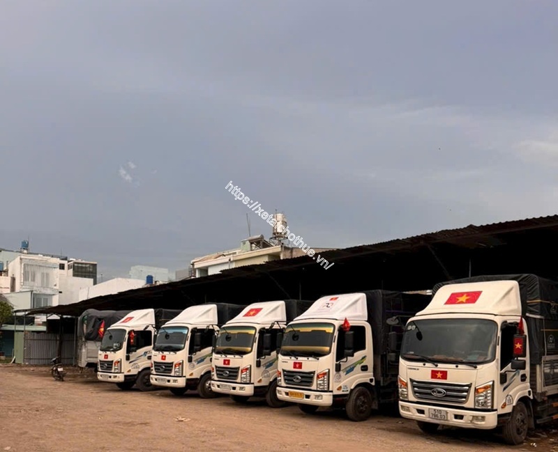 Thuê xe tải chở thiết bị sân khấu dài ngày, phục vụ sự kiện lớn nhỏ trên toàn khu vực
