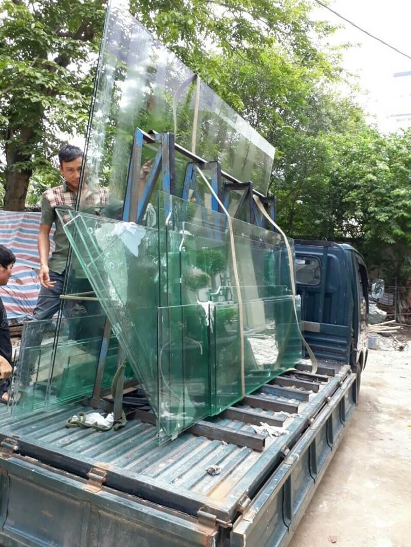 Cho thuê xe tải chở kính