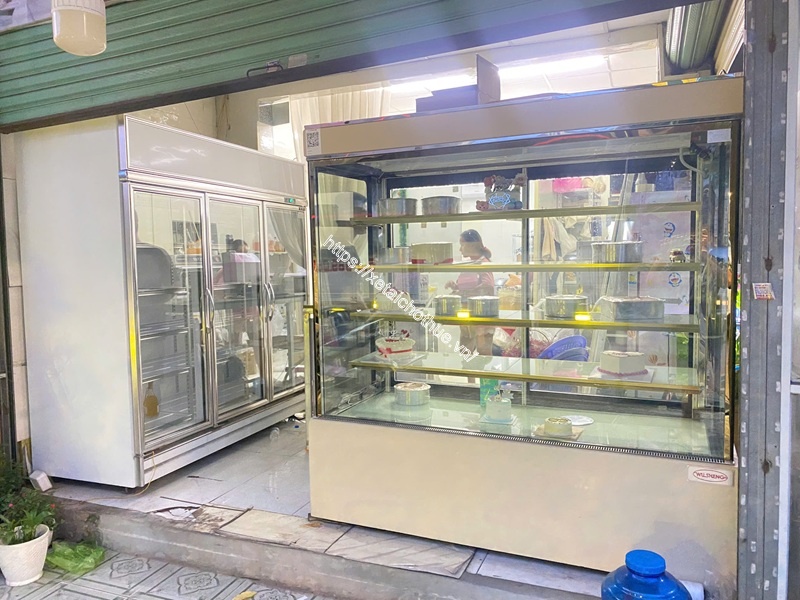 Vận chuyển tủ bánh kem tủ kính chuyên nghiệp với chi phí hợp lý phù hợp mọi nhu cầu