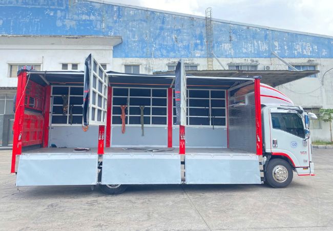 Xe tải đa tải trọng chuyển kho xưởng