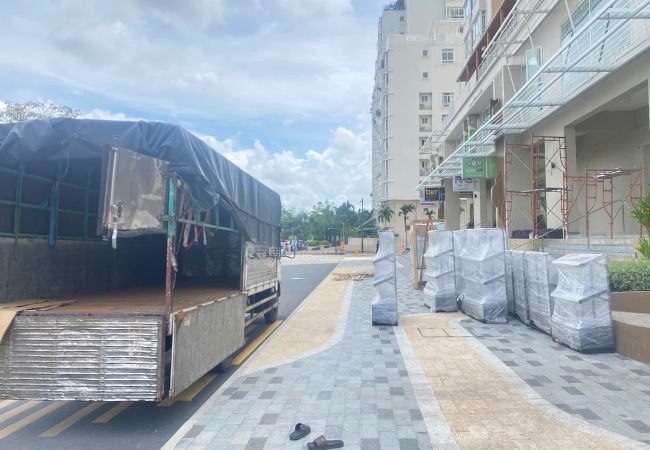 Dịch vụ xe tải chuyển kho xưởng chuyên nghiệp