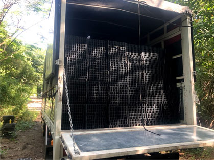Xe tải chở pallet nhựa, gỗ, giấy
