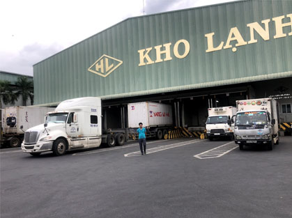 Xe tải chở hàng đông lạnh