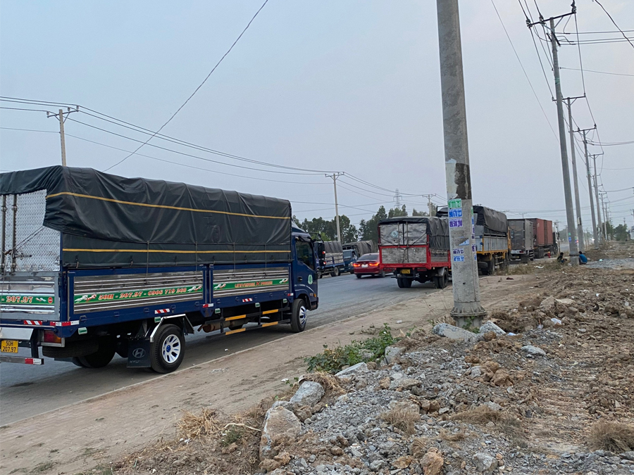 Dịch vụ xe tải nhận chở thuê khu vực TPHCM đi lân cận
